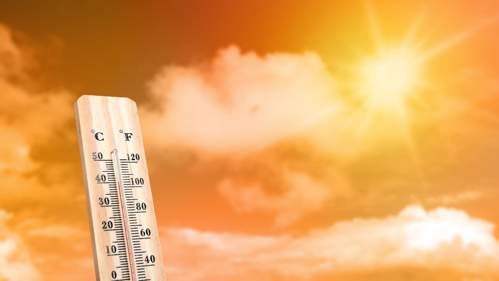 Continua l’ondata di caldo africano: 19 città con bollino rosso