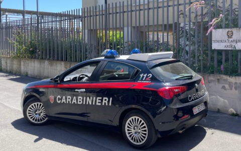 Denunciato un anziano per detenzione abusiva di armi