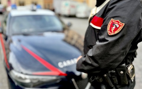Denunciato 41enne per spendita di banconote false da 100 euro