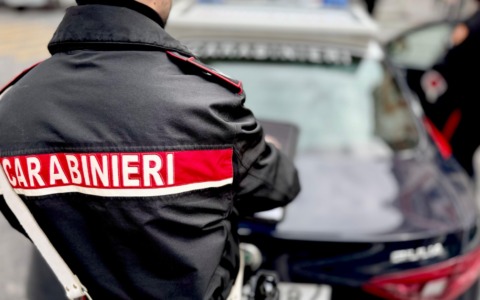 Lite familiare, due feriti e un arresto per maltrattamenti
