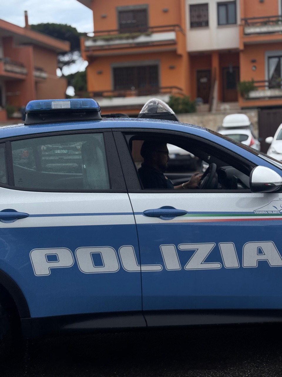 Blitz contro prostituzione e frode fiscale: 2 arresti e sequestro sul Garda